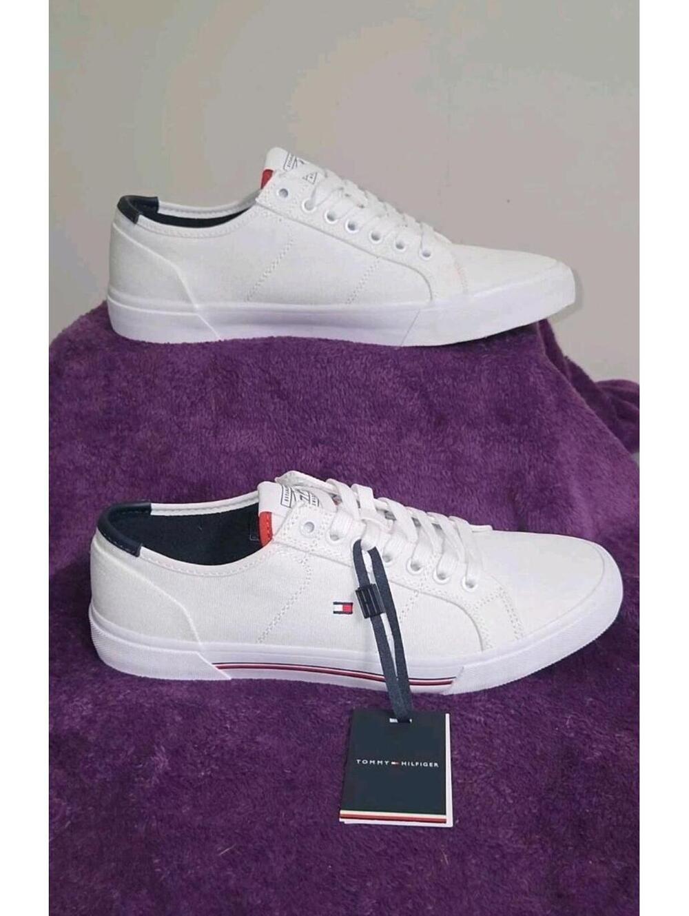 Tommy Hilfiger Core Corporate Vulc Canvas Sneaker Size 9 NIB